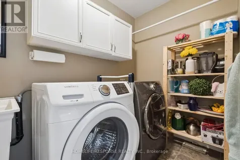 222 Sophia Crescent Kitchener ON N2R 1X8