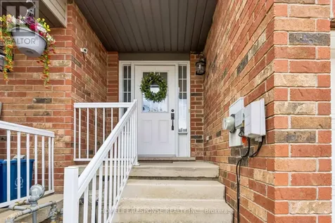 222 Sophia Crescent Kitchener ON N2R 1X8