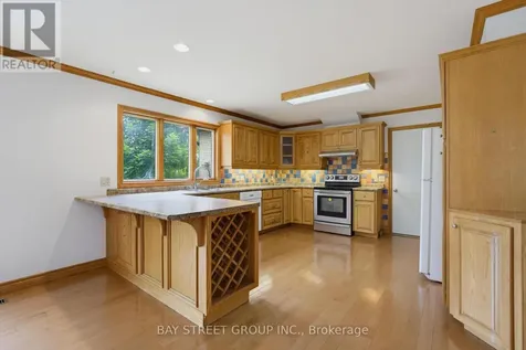 81546 Baseline Road Central Huron (hullett) ON N0M 2H0