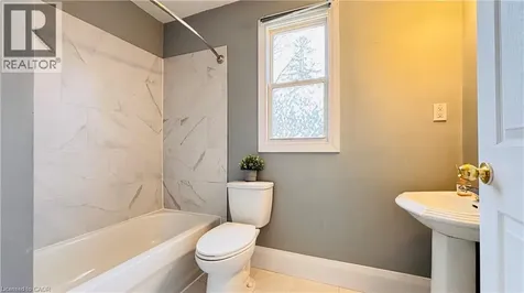 138 Glasgow Street Kitchener ON N2G 2G9