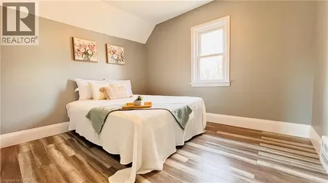 138 Glasgow Street Kitchener ON N2G 2G9