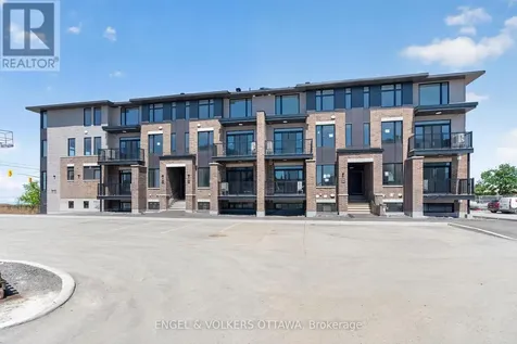 120 Stardust Private Ottawa ON K1T 3W6