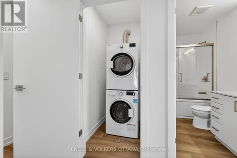 120 Stardust Private Ottawa ON K1T 3W6