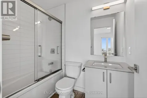 120 Stardust Private Ottawa ON K1T 3W6