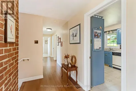 22 St Lawrence Court Augusta ON K0E 1T0