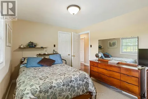 22 St Lawrence Court Augusta ON K0E 1T0