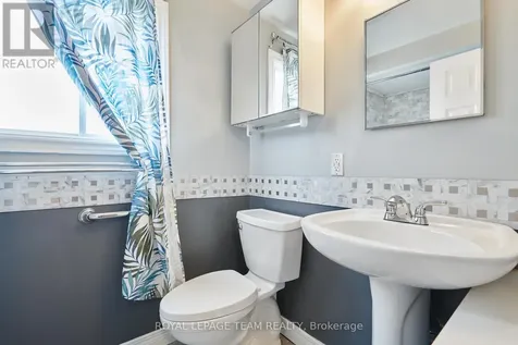 87 Grady Crescent Ottawa ON K2H 5S2