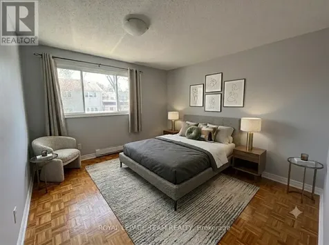 87 Grady Crescent Ottawa ON K2H 5S2