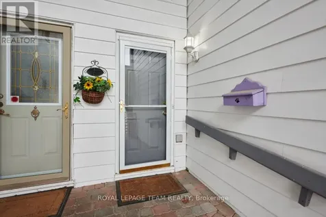 87 Grady Crescent Ottawa ON K2H 5S2