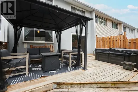 87 Grady Crescent Ottawa ON K2H 5S2