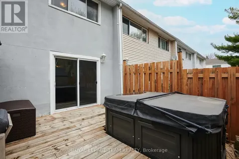 87 Grady Crescent Ottawa ON K2H 5S2