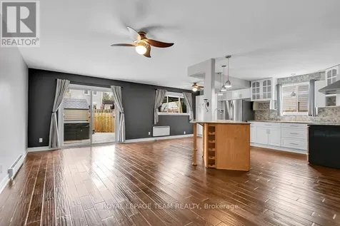 87 Grady Crescent Ottawa ON K2H 5S2