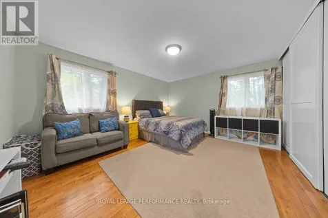 1250 Royal Maple Drive Ottawa ON K4C 1B5