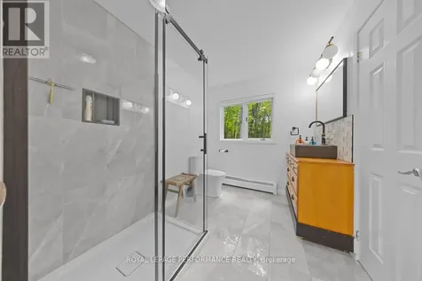 1250 Royal Maple Drive Ottawa ON K4C 1B5