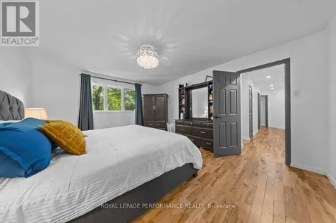 1250 Royal Maple Drive Ottawa ON K4C 1B5
