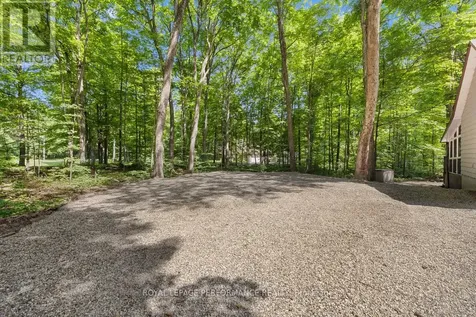 1250 Royal Maple Drive Ottawa ON K4C 1B5