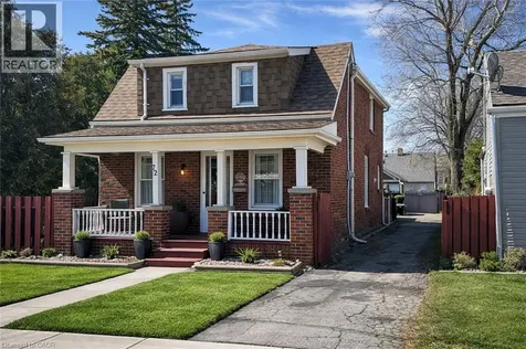 72 East 32nd Street Hamilton ON L8V 3R9