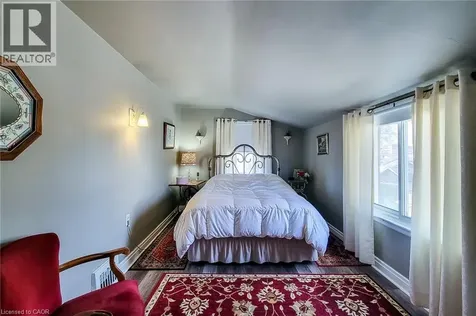 72 East 32nd Street Hamilton ON L8V 3R9