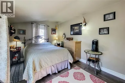 72 East 32nd Street Hamilton ON L8V 3R9