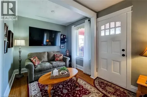 72 East 32nd Street Hamilton ON L8V 3R9
