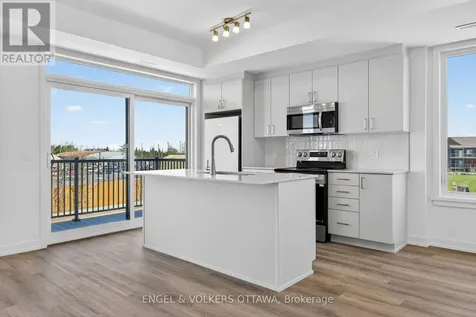 110 Stardust Private Ottawa ON K1T 3W6