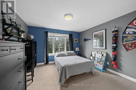 564 Erinwoods Circle Ottawa ON K2J 5M8