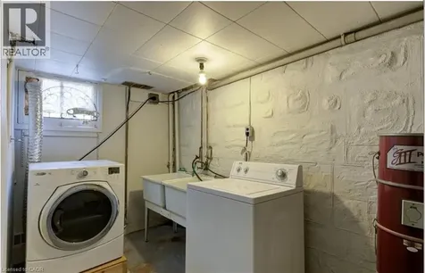 296 Patricia Avenue Kitchener ON N2M 1K1