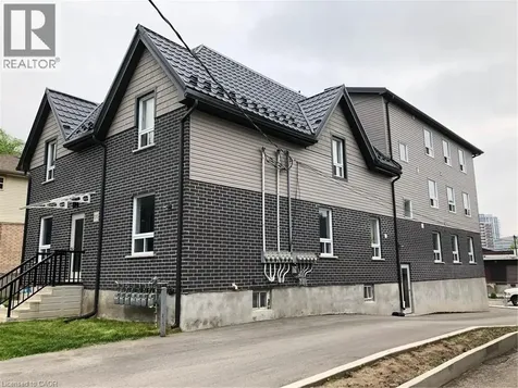 135 Wellington Street North Kitchener ON N2H 5J9