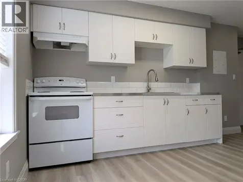 135 Wellington Street North Kitchener ON N2H 5J9