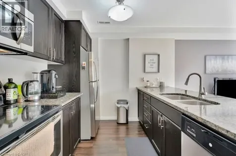 236 Rachel Crescent Kitchener ON N2R 0E1
