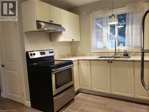 105 Harold Avenue Brantford ON N3T 1W3