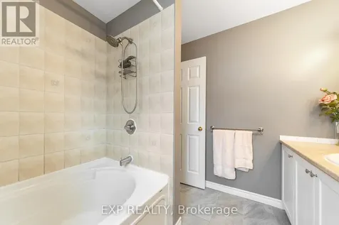 221 Northwind Street Ottawa ON K4A 5G3