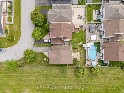 221 Northwind Street Ottawa ON K4A 5G3
