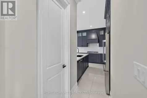 1518 Broderick Street Innisfil ON L9S 0P7