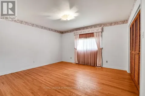 23 Elma Street Ottawa ON K1T 3W8