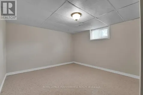 23 Elma Street Ottawa ON K1T 3W8