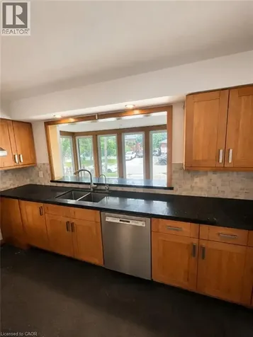 4 June Avenue Guelph ON N1H 1H6