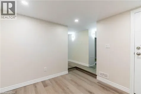 66 Queen Street West Cambridge ON N3C 1G1