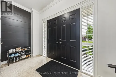 20 Degrow Crescent Hamilton ON L0R 1C0