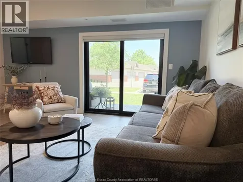 4578 Huron Church Line Road Lasalle ON N9H 0M2