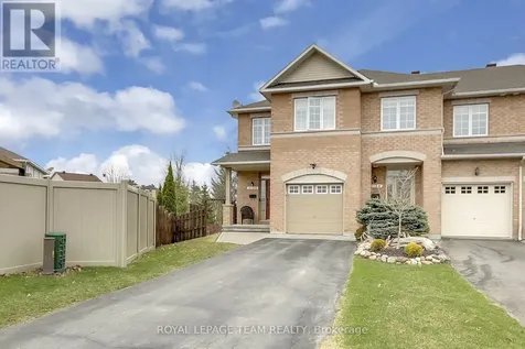 2136 Bergamot Circle Ottawa ON K4A 4R4