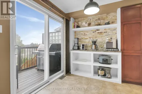 2136 Bergamot Circle Ottawa ON K4A 4R4