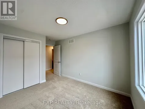 257 Bankside Way Ottawa ON K2J 7M9