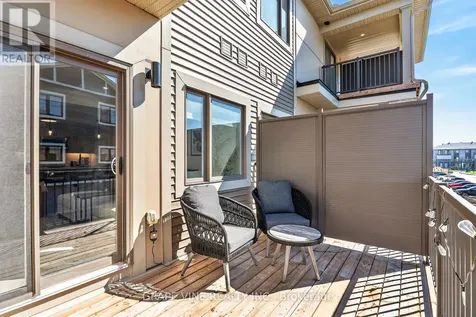 369 Olivenite Private Ottawa ON K2J 7J5