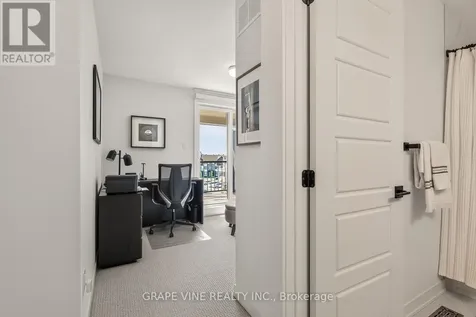 369 Olivenite Private Ottawa ON K2J 7J5