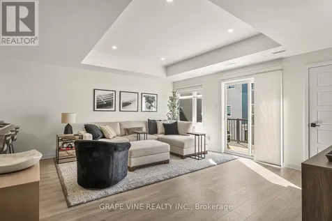 369 Olivenite Private Ottawa ON K2J 7J5