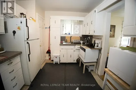 1339 Kilborn Avenue Ottawa ON K1H 6L2