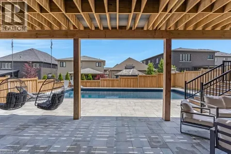 4041 Highland Park Drive Beamsville ON L3J 0S9