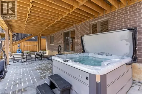 4041 Highland Park Drive Beamsville ON L3J 0S9