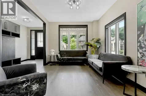 4041 Highland Park Drive Beamsville ON L3J 0S9